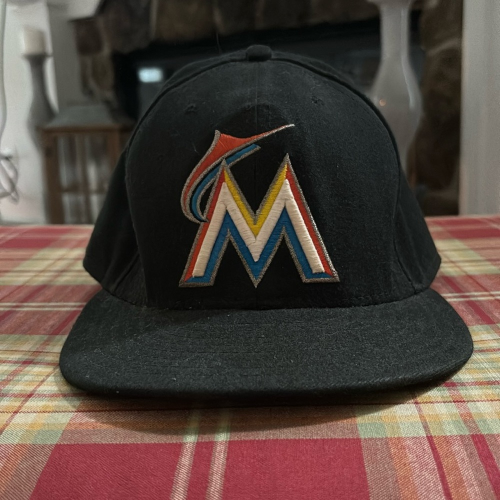 59Fifty Baseball Hat Miami Marlins